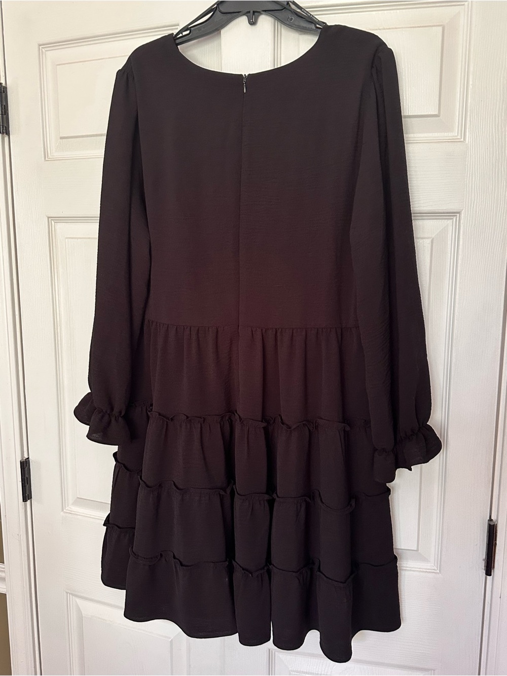 Emma & Michelle Tiered Long Sleeve Chiffon Dress size 16 Black